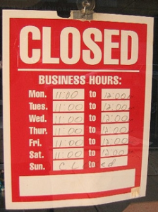 business hours of operation for costa rica
