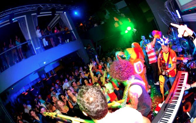 luxe lounge escazu costa rica