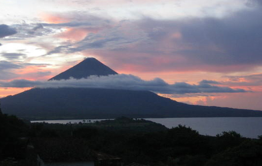 volcanoes in nicaragua cool down