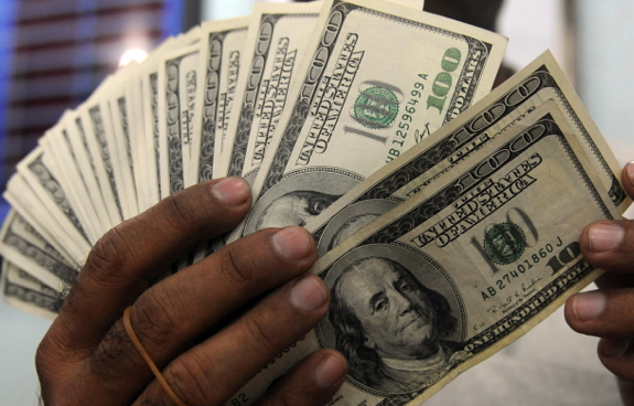100 dollar US currency bills