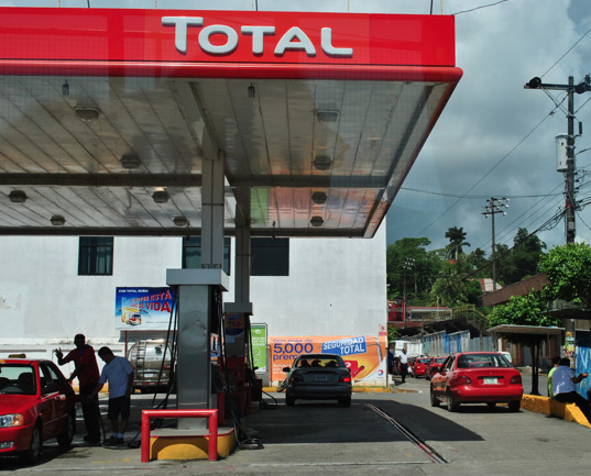 gas stations in costa rica