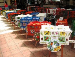 Sarchi, painted oxcart souvenirs