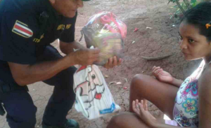 Police Christmas Gifts Costa RIca