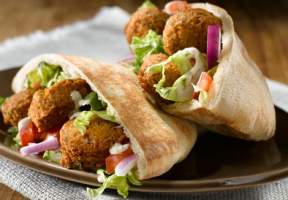 Falafel Cafe Playa Samara
