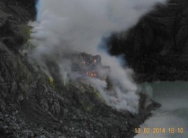 Crater Dome at Poas Volcano. Source: RSN