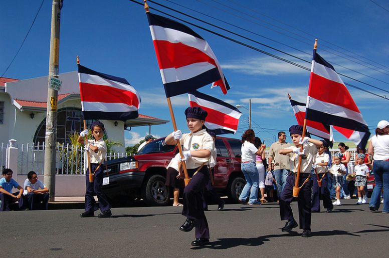 Torch Lanterns And Parades Independence Day In Costa Rica Costa