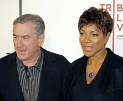 Mr. DeNiro with his wife, Ms. Grace Hightower. Source: Wikimedia Commons