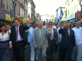 Senator Menendez, second from right. Wikimedia Commons