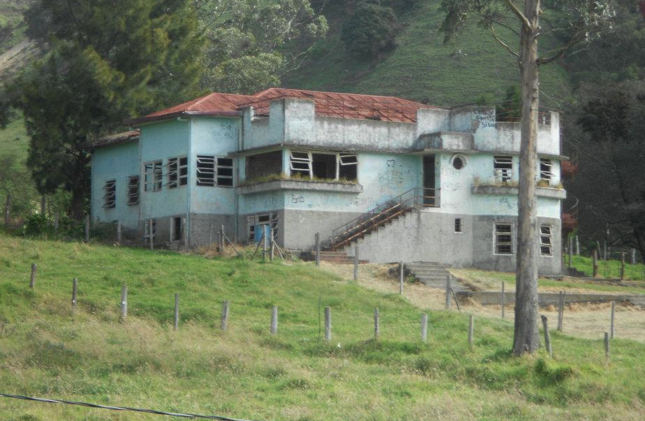 Duran Sanatorium Cartago Costa Rica blue building