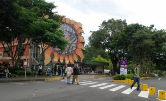UCR campus