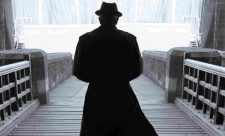 Leonard Cohen dies